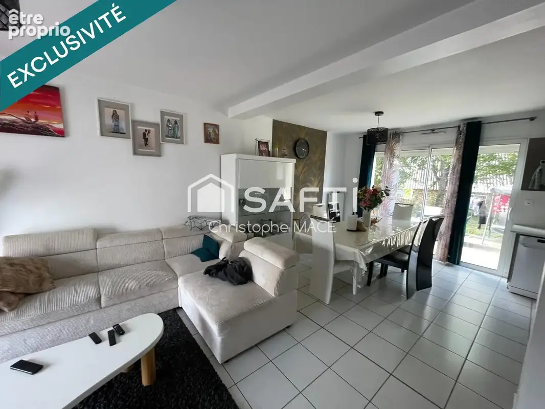 Photo 1 - Maison à LAVAL