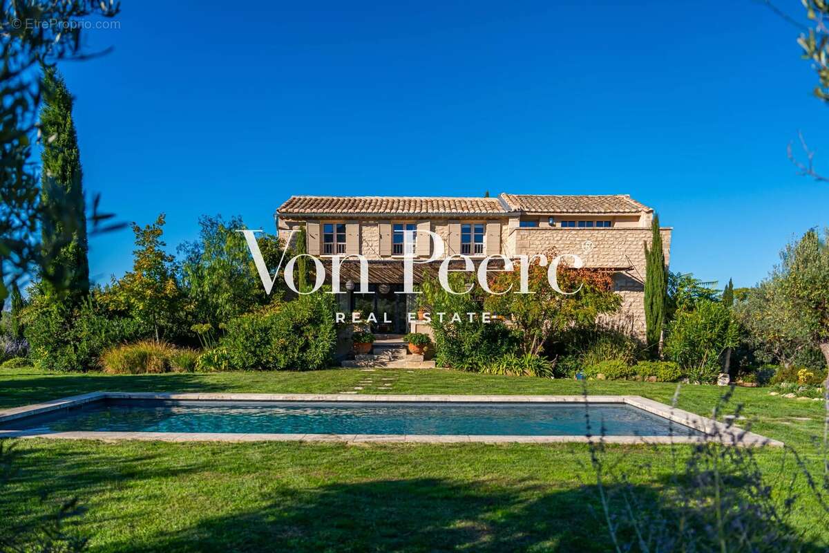 Maison à SAINT-REMY-DE-PROVENCE