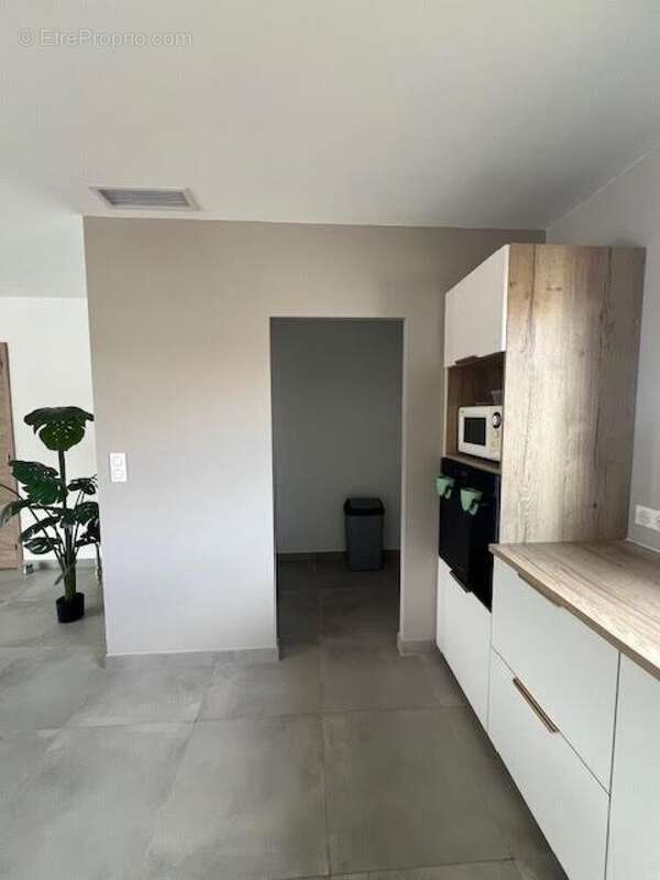 Photo 3 - Maison à SALASC