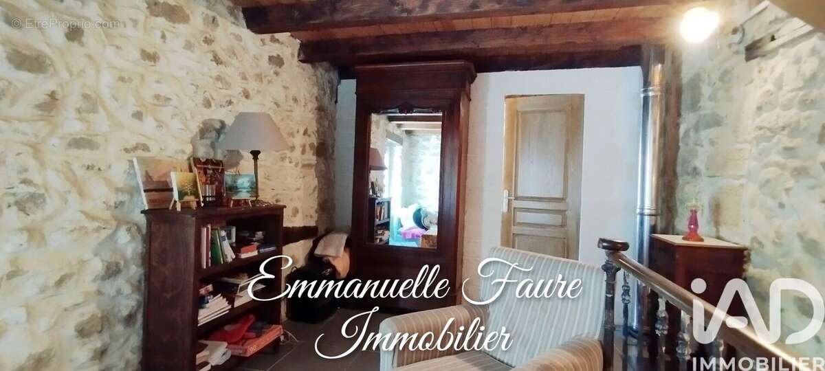 Maison 58 m² à Gilhoc-Sur-Ormeze  - photo 7