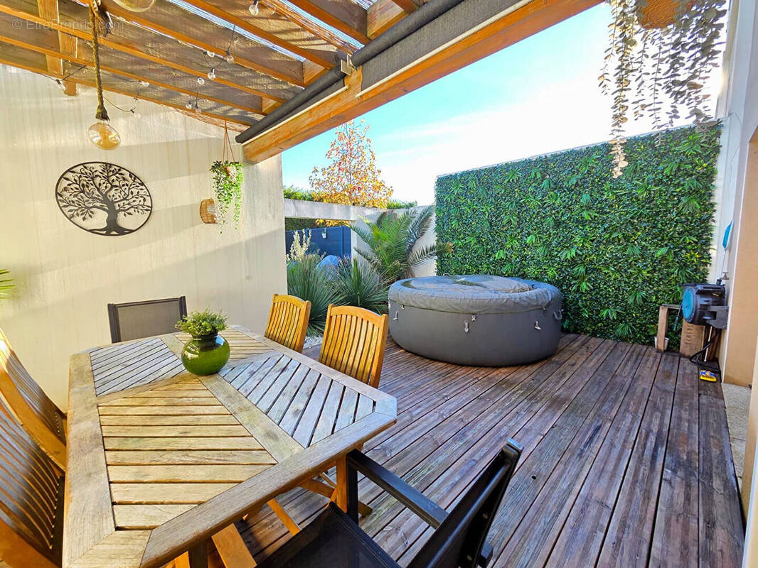 Maison à RILLIEUX-LA-PAPE