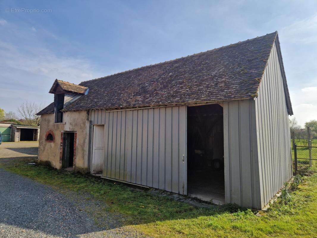 Maison à FATINES