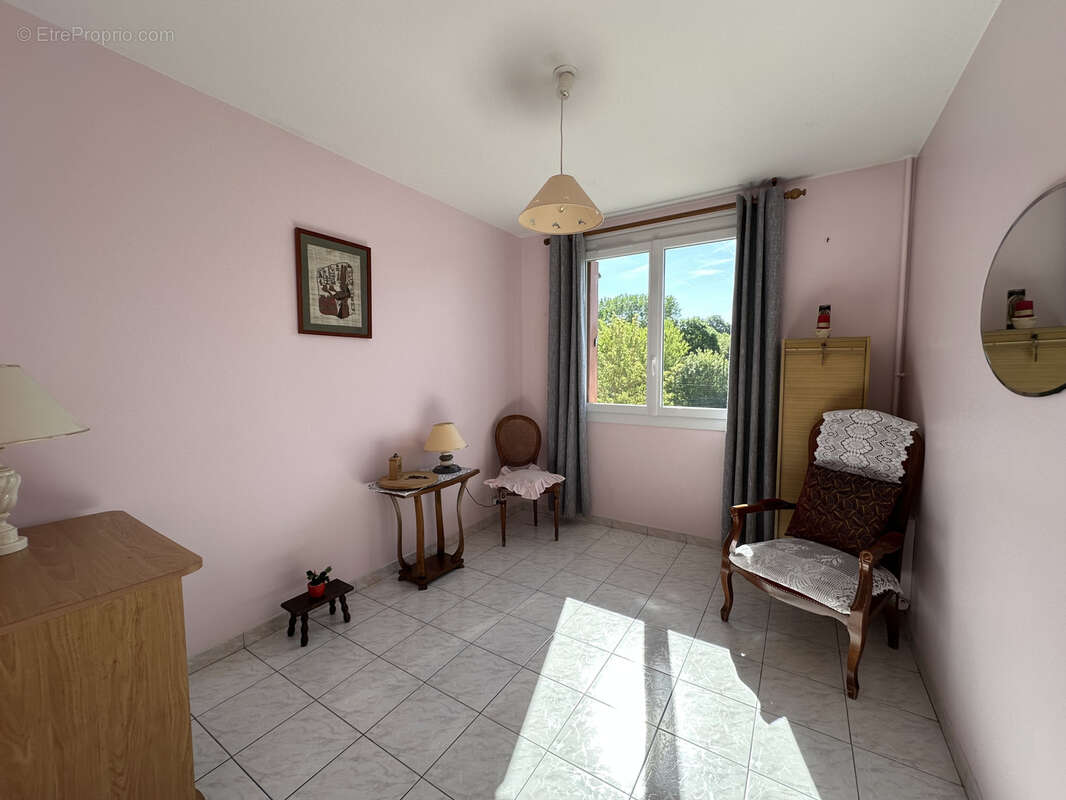 Appartement à BROU-SUR-CHANTEREINE