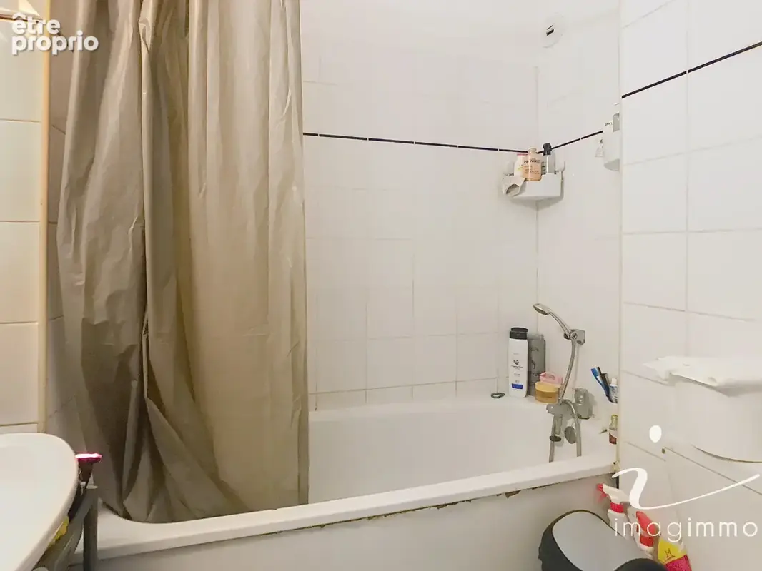 Spécial investisseur, Studio quartier gare, 5 minutes à pied du cœur de ville - photo 4