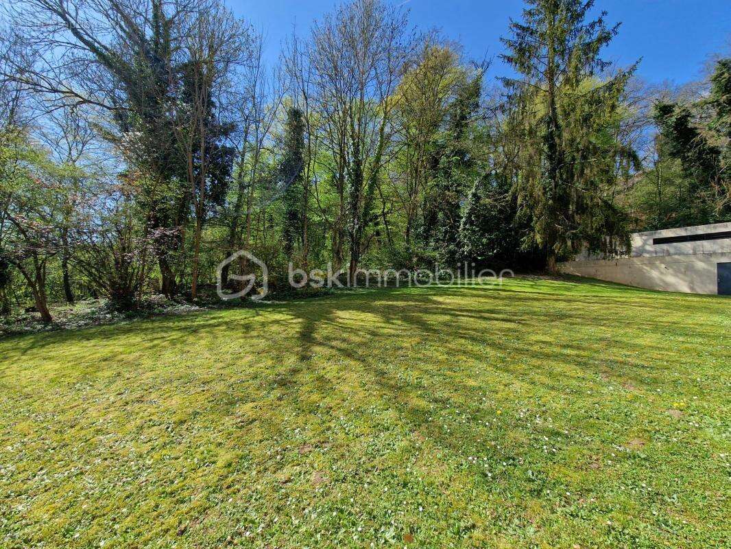 Appartement à PONT-SAINTE-MAXENCE