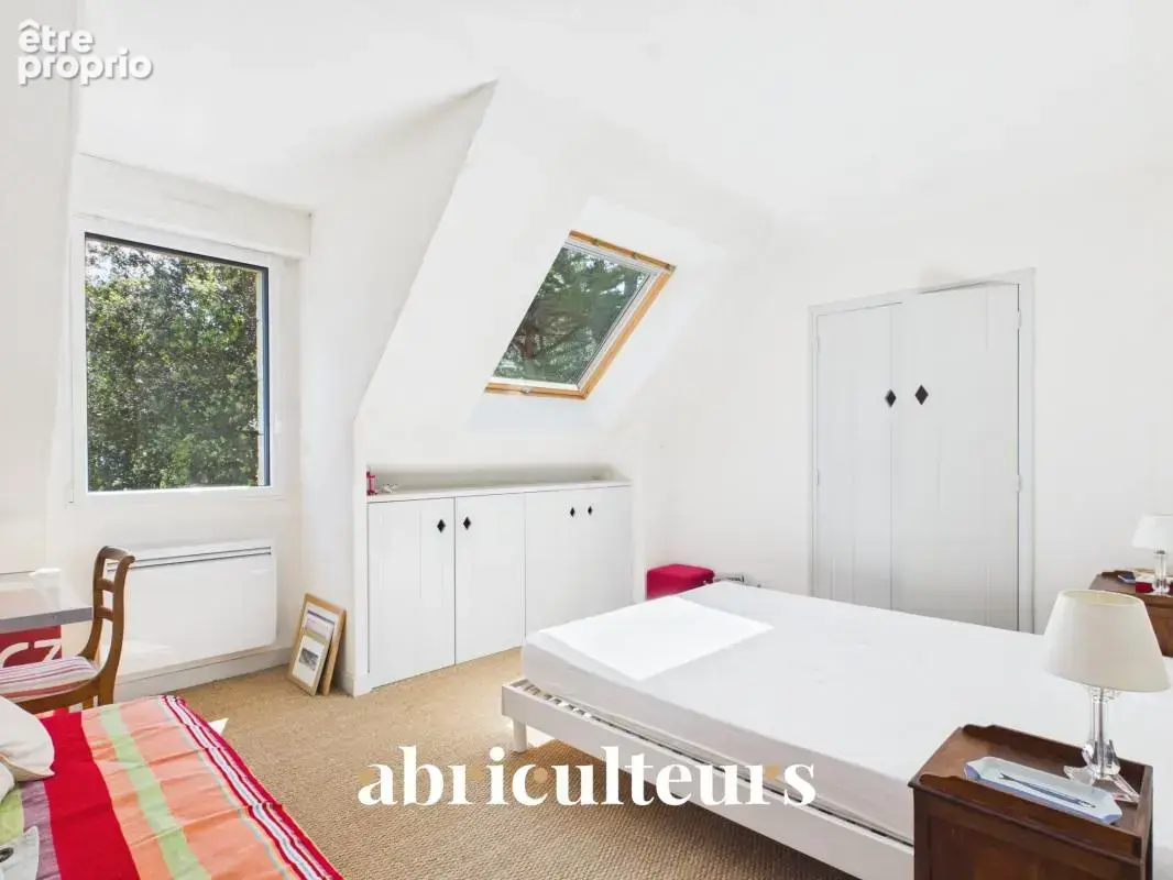 À vendre : Superbe maison contemporaine de 197 m² avec jardin paysagé, à 200 m de la plage à Carnac - photo 19