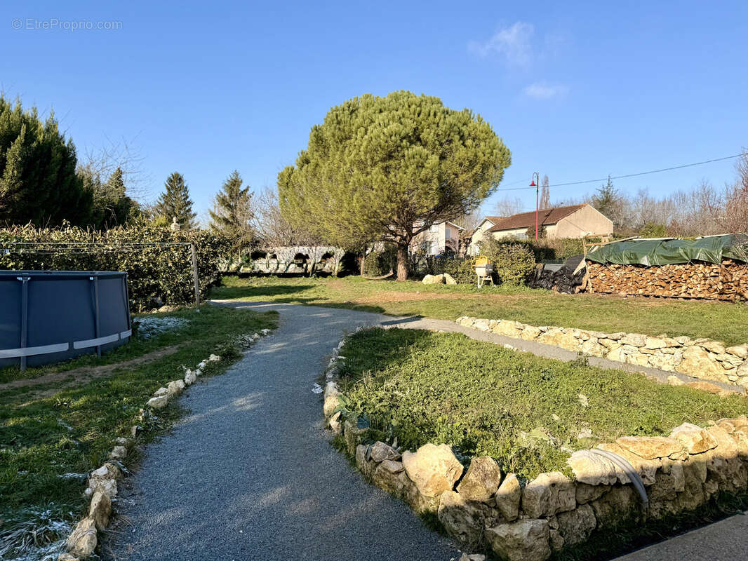 Maison à HAUTEFAGE-LA-TOUR