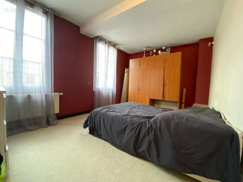 Maison à VILLERS-COTTERETS