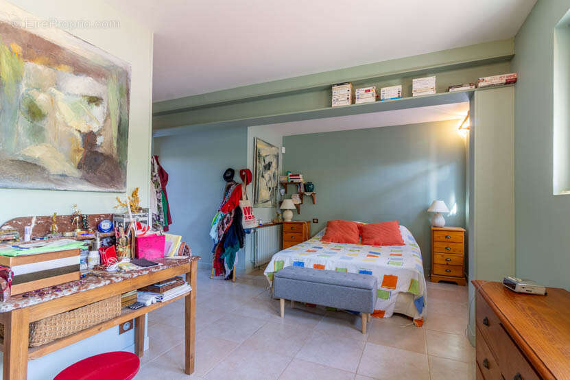 Maison à DAMPIERRE-EN-GRACAY