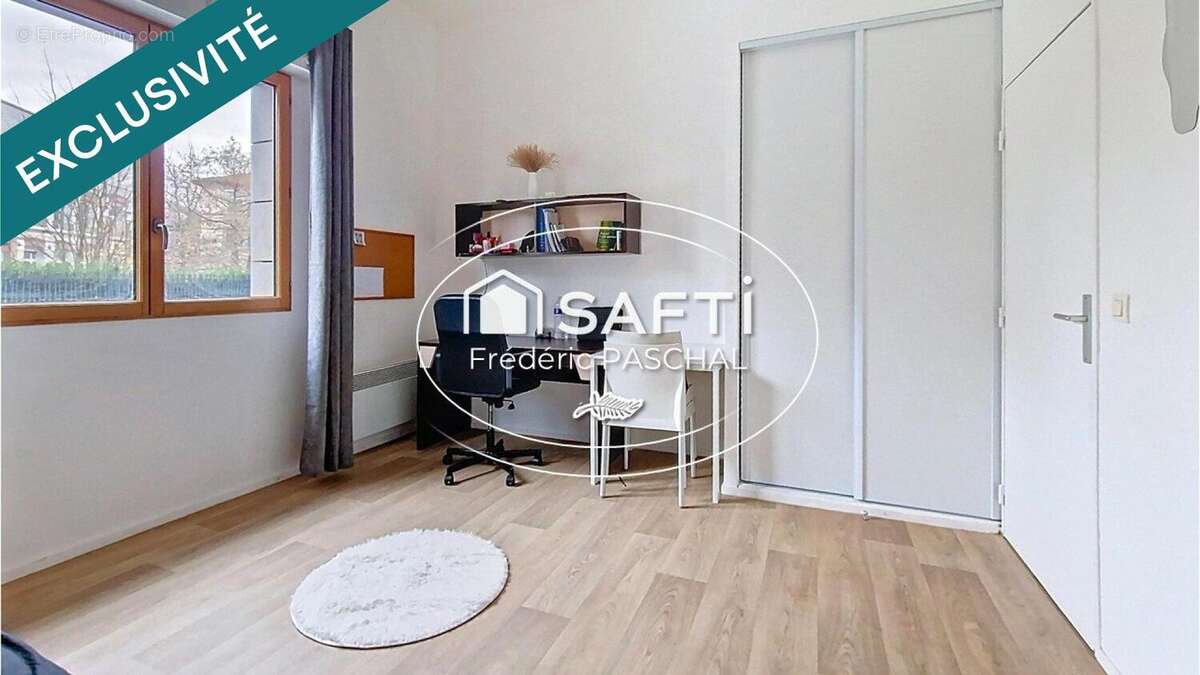 Photo 2 - Appartement à RUEIL-MALMAISON