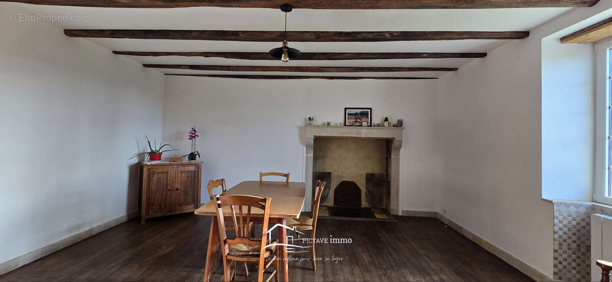 Maison à CEAUX-EN-COUHE