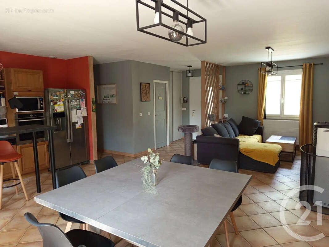 Maison à SAINT-ALBAN-D&#039;AY