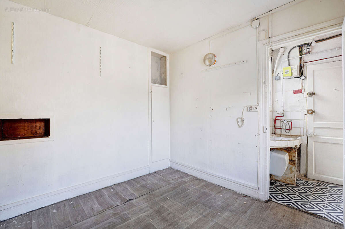 Appartement à PARIS-18E