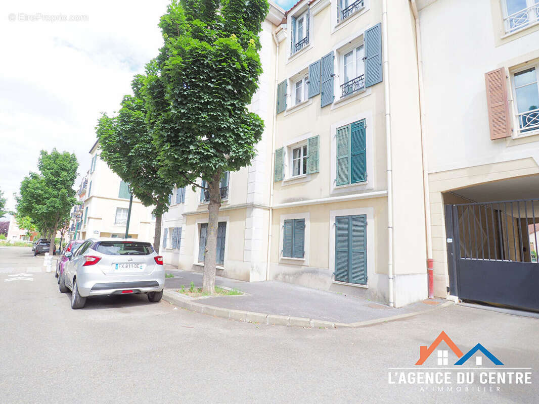 Appartement à CARRIERES-SOUS-POISSY