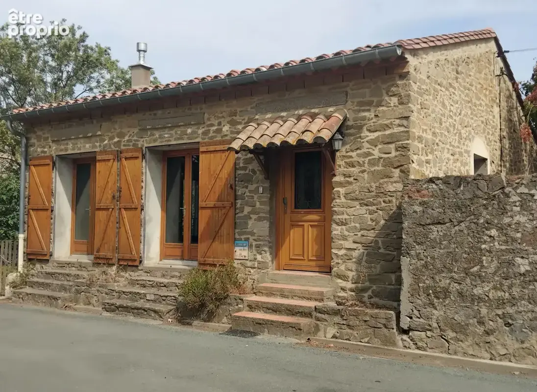 Maison à SAINT-PIERRE-DES-CHAMPS
