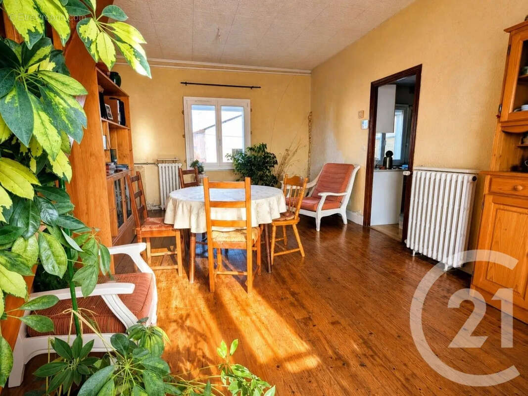 Appartement à SAINT-MEMMIE