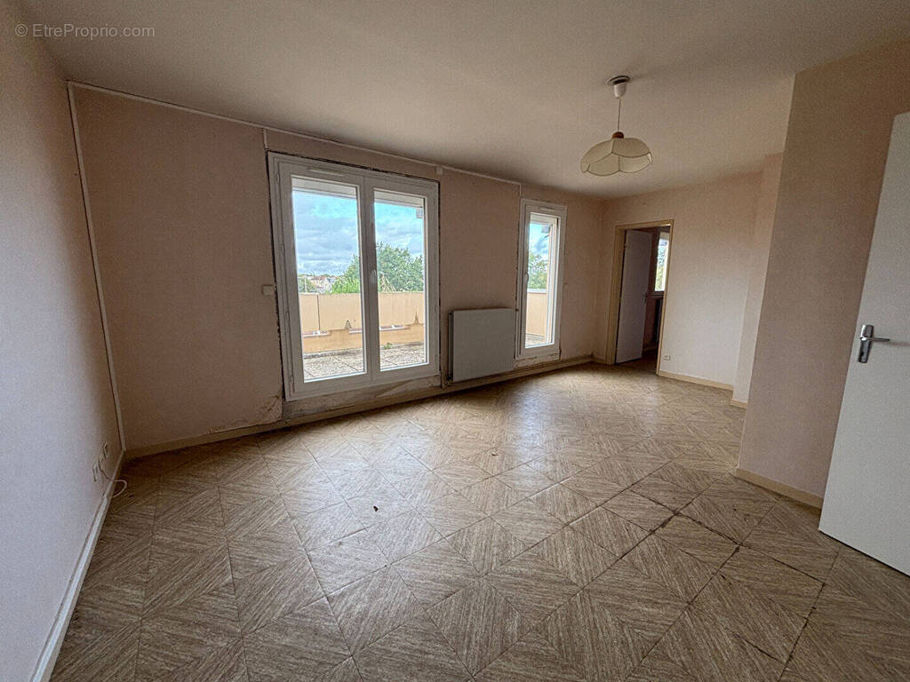 Appartement à CHATEAUROUX