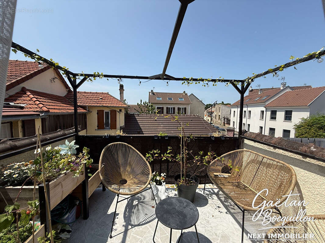 Appartement à FERRIERES-EN-BRIE