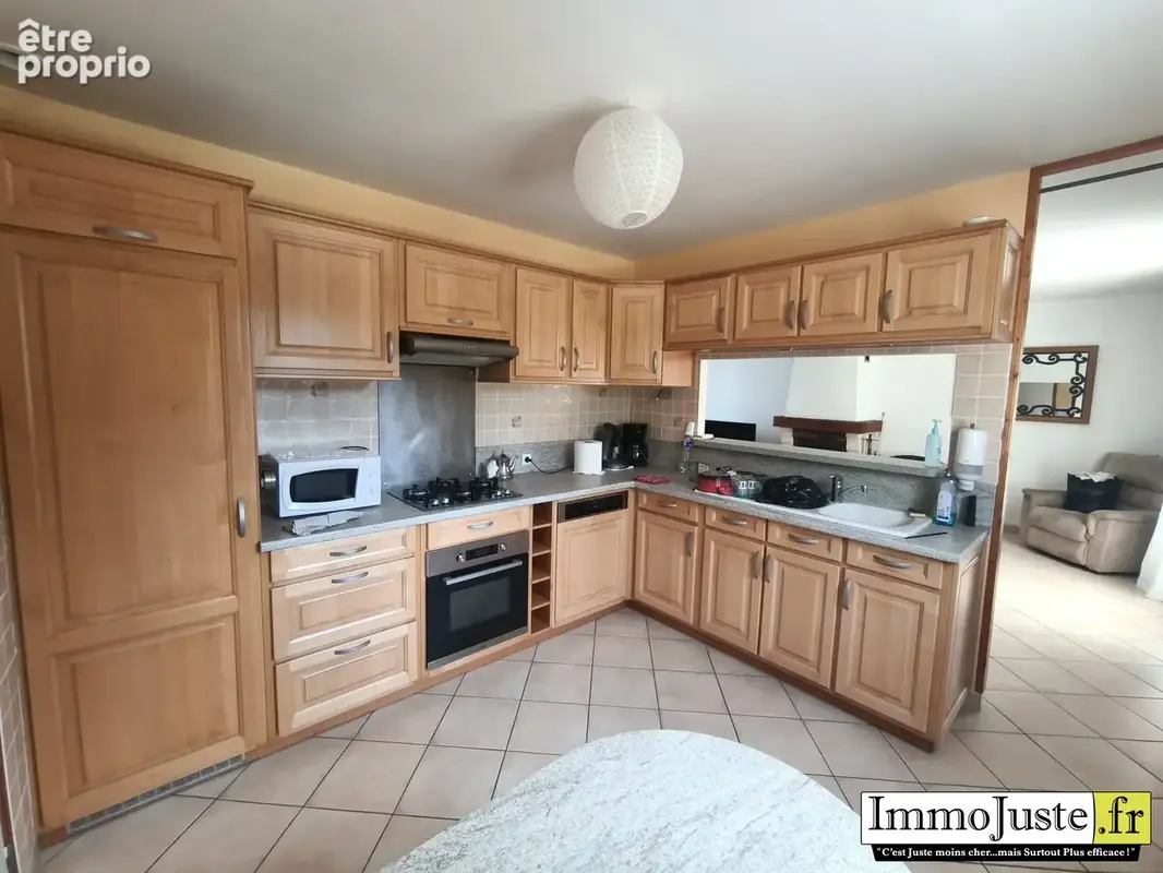 Maison 5 pièces 99 m² à vendre à Le Perray-En-Yvelines (78610) - photo 4