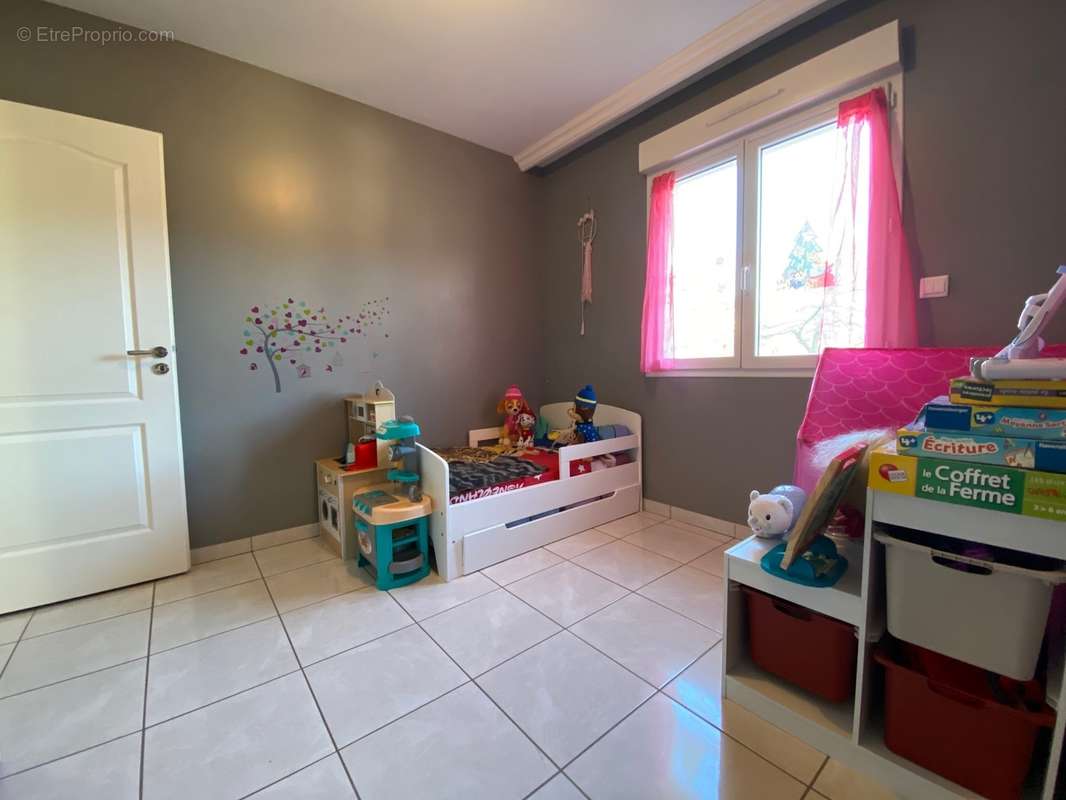 Villa en parfait état - 2 chambres à AMBUTRIX - photo 4