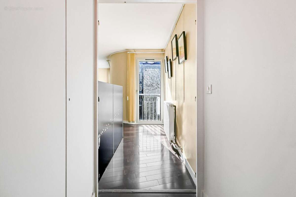 Appartement à PARIS-4E