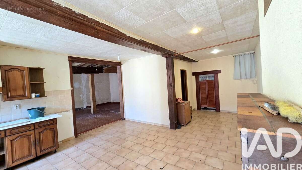 Maison 73 m² à Liglet  - photo 9
