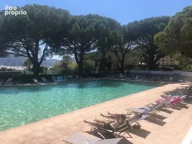 Magnifique 2 pièces  vue mer , cave, parking, piscine et tennis - photo 10