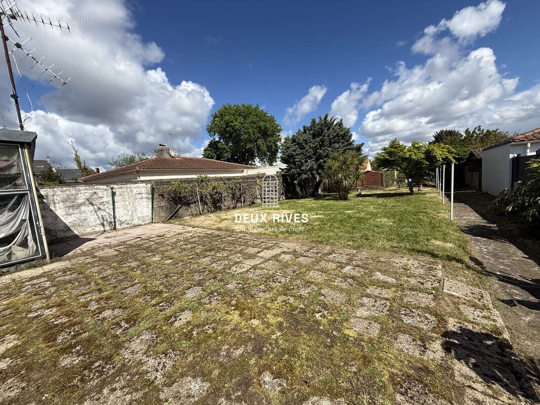 Maison à BOUGUENAIS