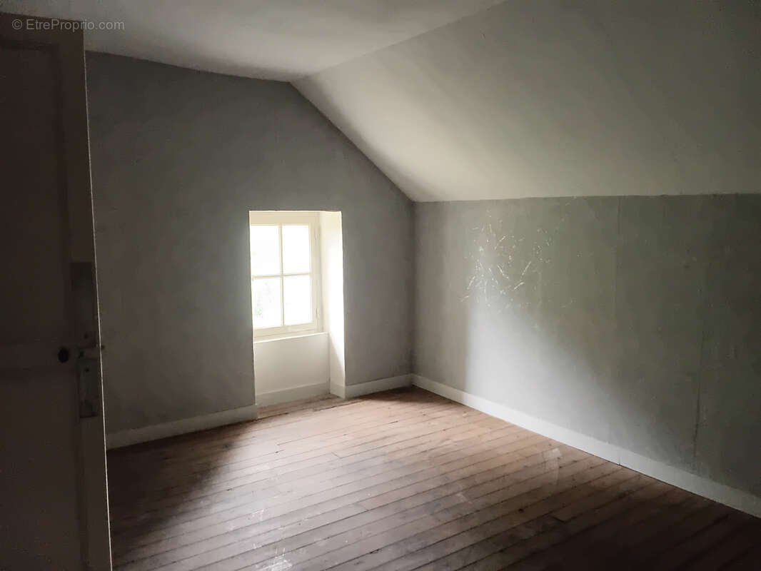 Maison à OUROUER-LES-BOURDELINS