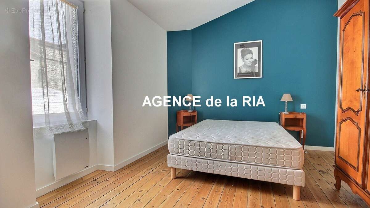 MAISON DE CHARME -  2 CHAMBRES - à deux pas du Port et au calme - photo 7