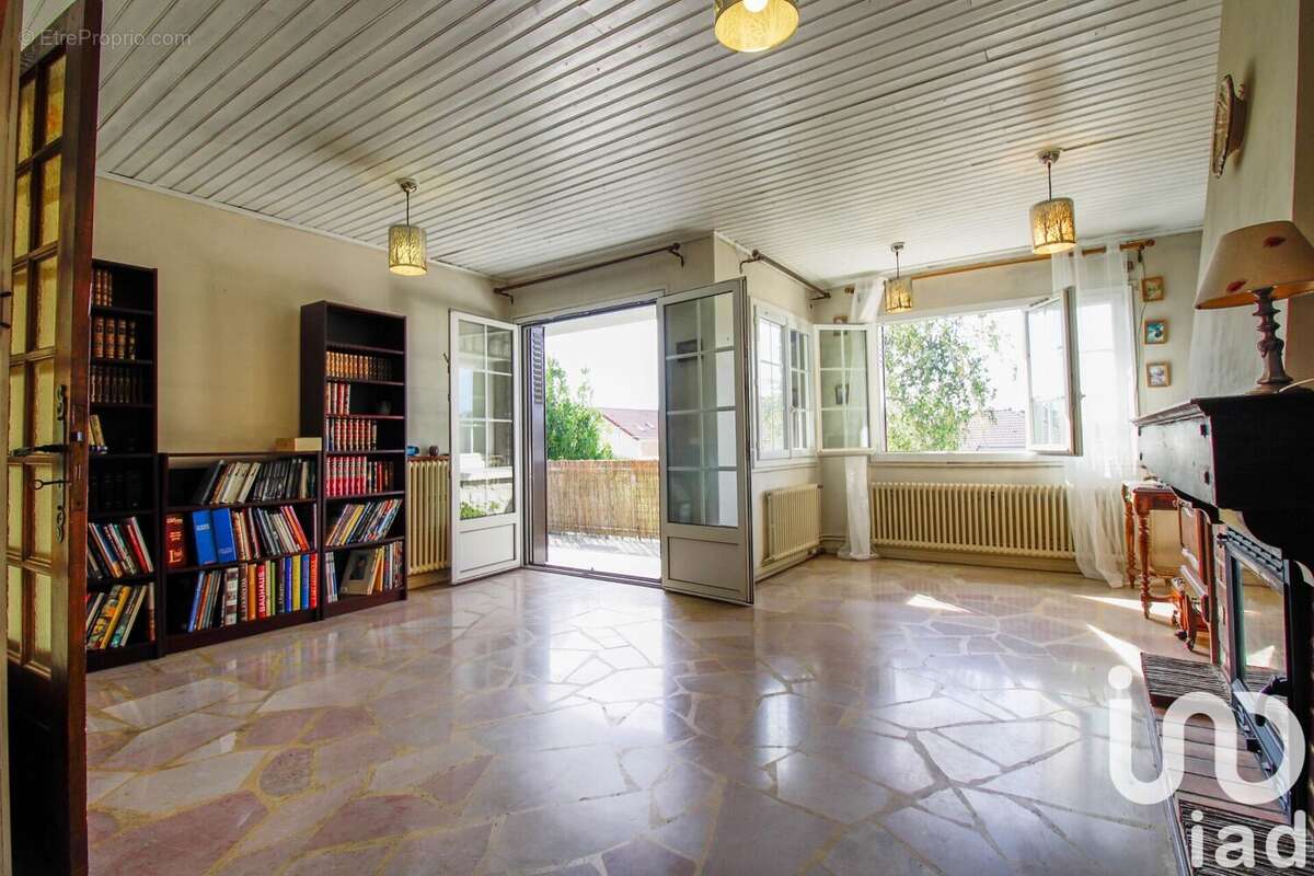 Photo 6 - Maison à MONTGERON