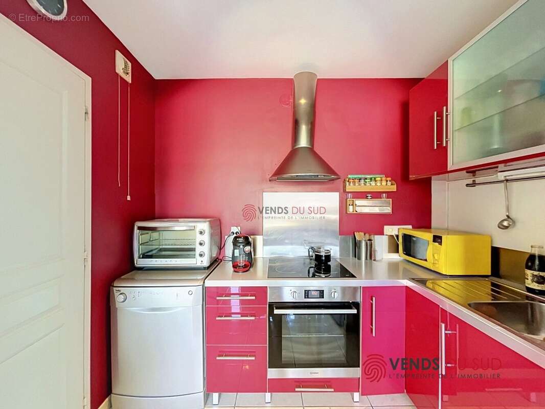 EXCLUSIVITÉ  Superbe T3 avec Terrasse, Parking, Piscine - photo 5