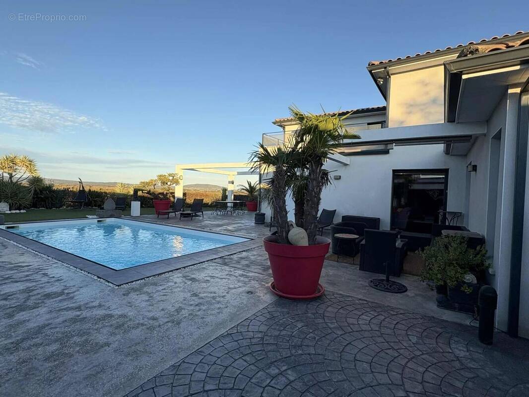 Maison à LA REDORTE