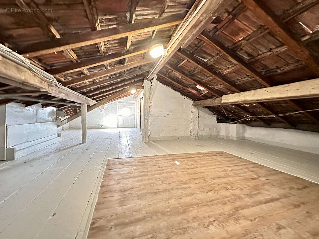 Appartement à BEAUSOLEIL