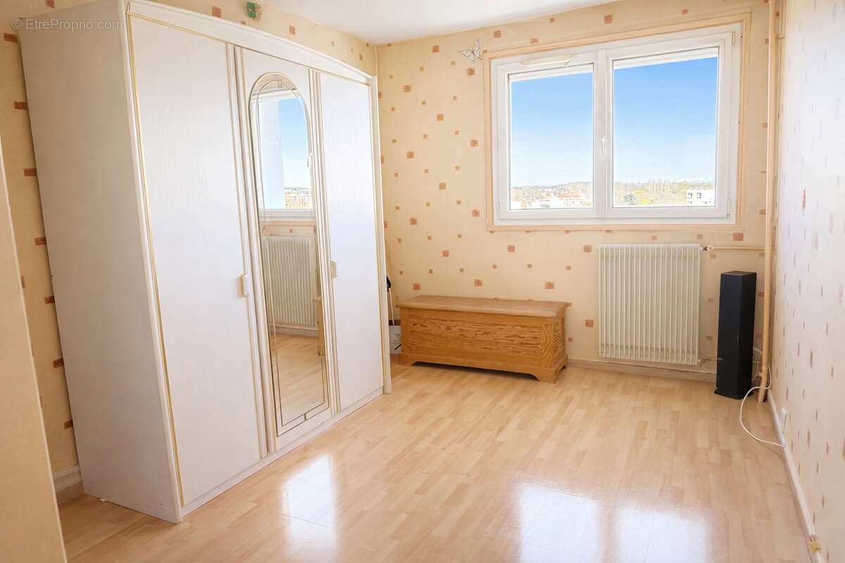 Appartement à NEUILLY-SUR-MARNE