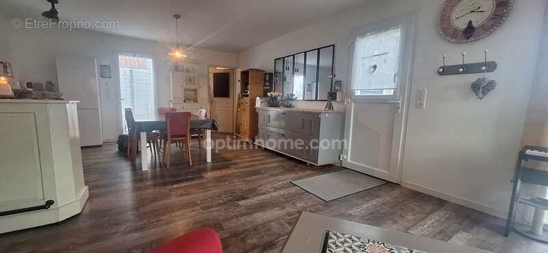 Maison à LONGEVILLE-SUR-MER