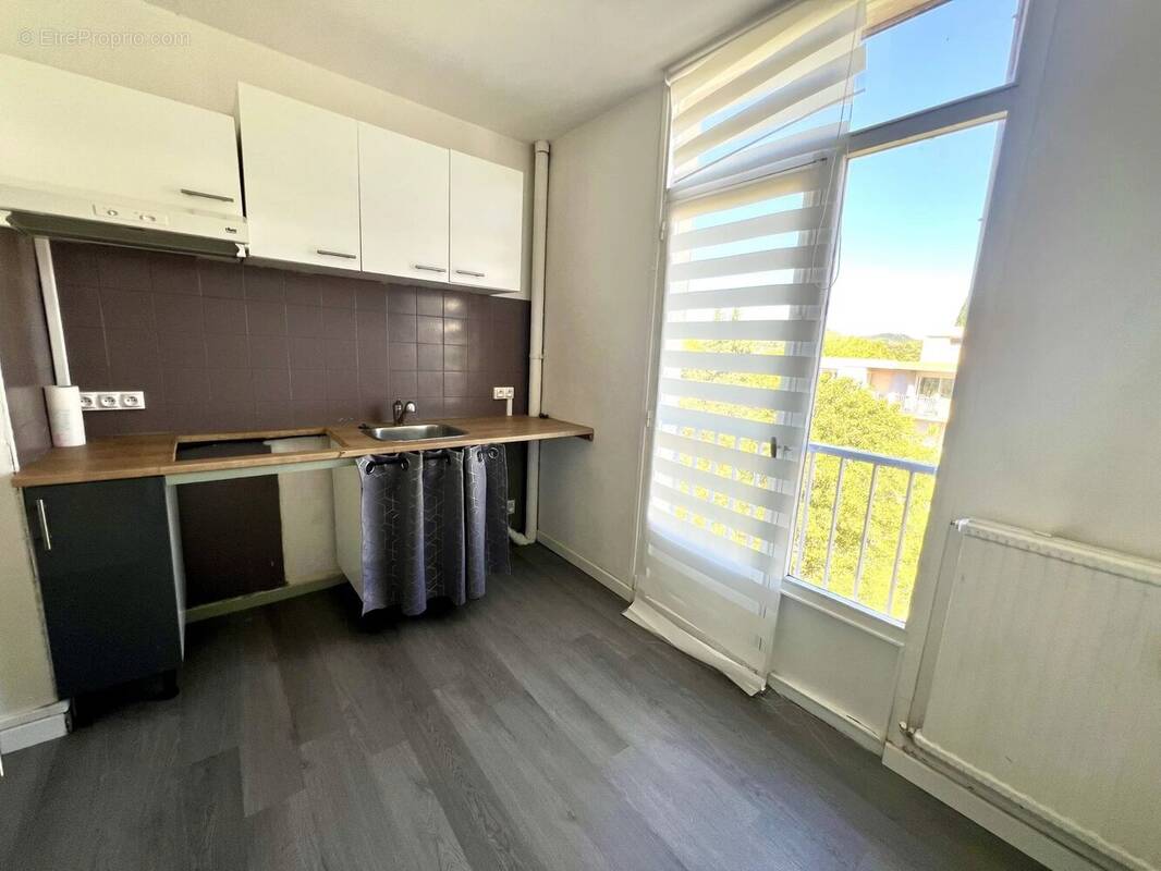 Appartement à BRIGNOLES