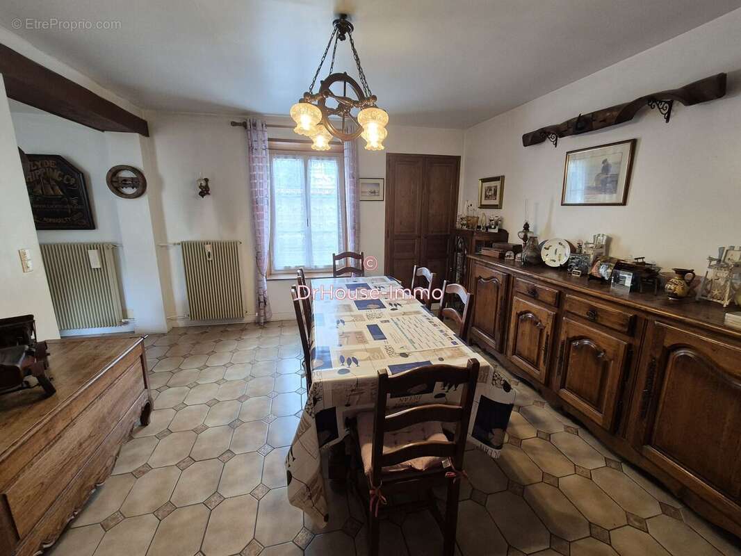 Maison à MANTES-LA-VILLE