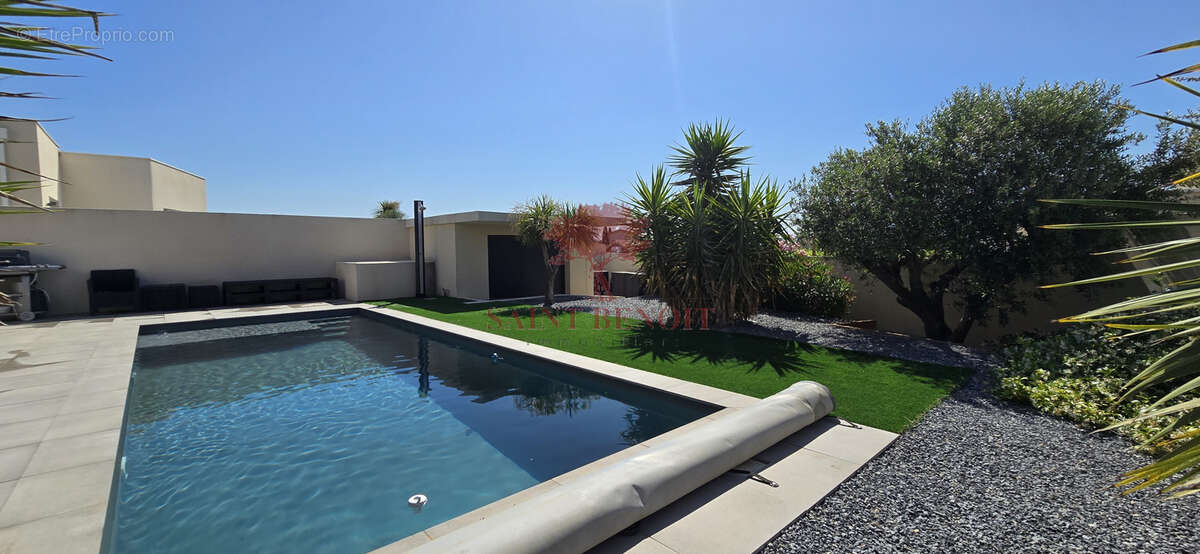 A VENDRE - A JONQUIERES - VILLA CONTEMPORAINE DE TYPE T3 de 129m2 avec garage,  jardin paysagé et piscine - photo 22