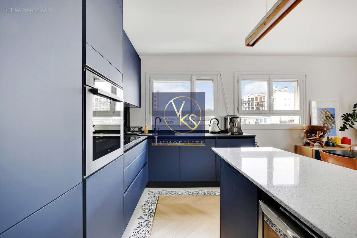 Appartement à PARIS-20E