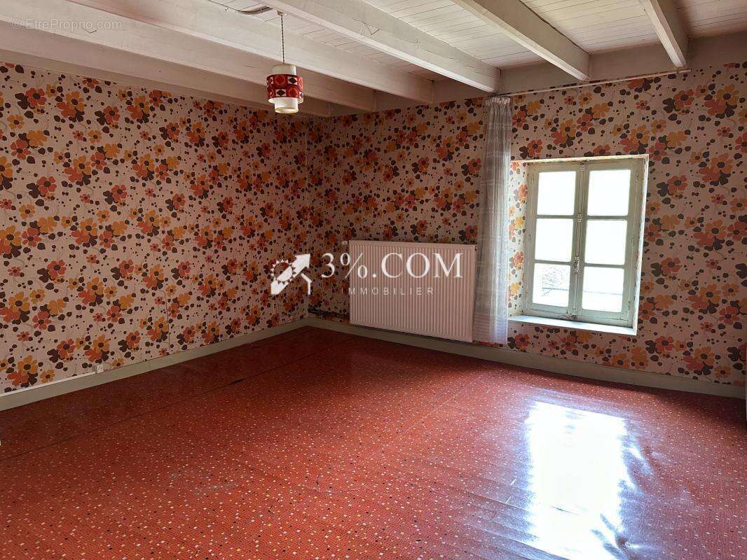 Maison à PAREY-SOUS-MONTFORT