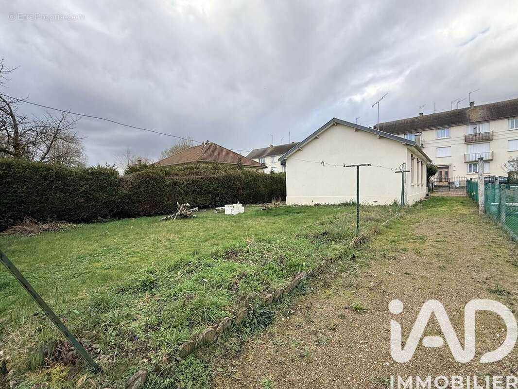 Photo 8 - Maison à BEAUVAIS