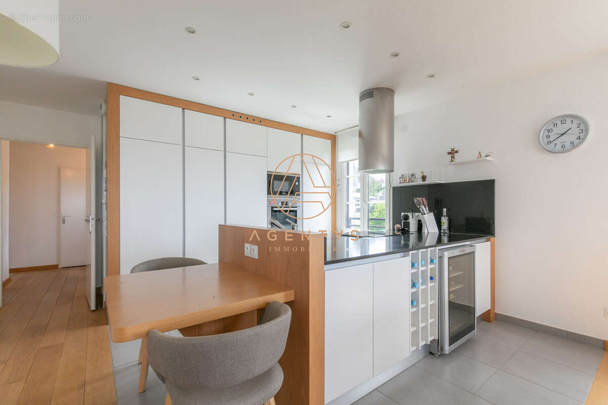 Appartement à CHENNEVIERES-SUR-MARNE