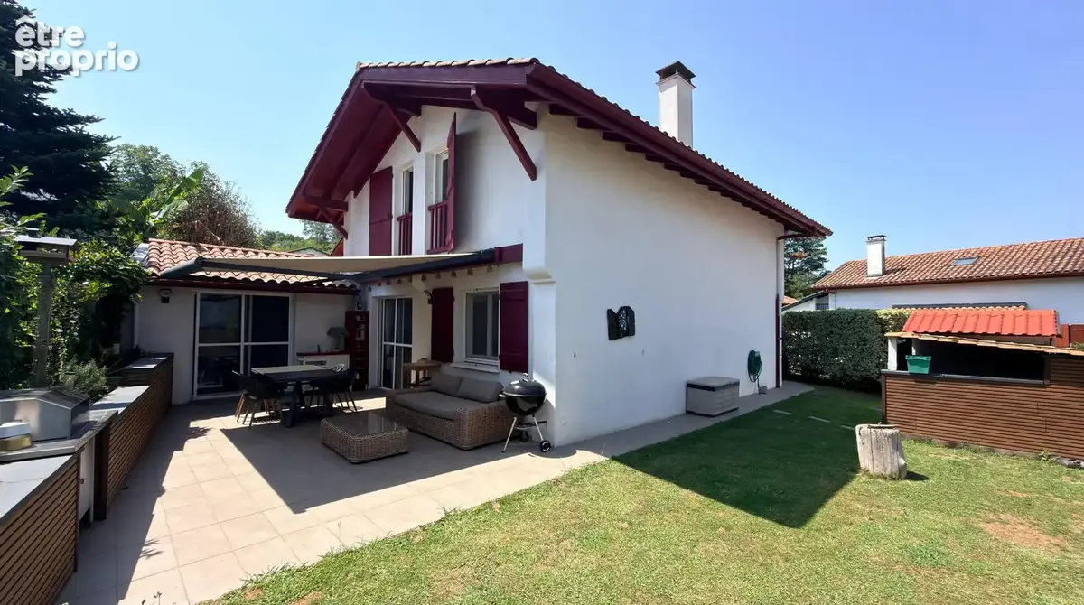 Maison à USTARITZ
