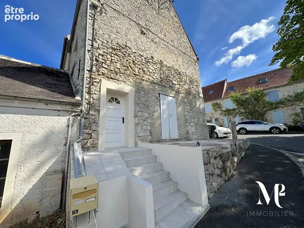 Maison à ERMENONVILLE