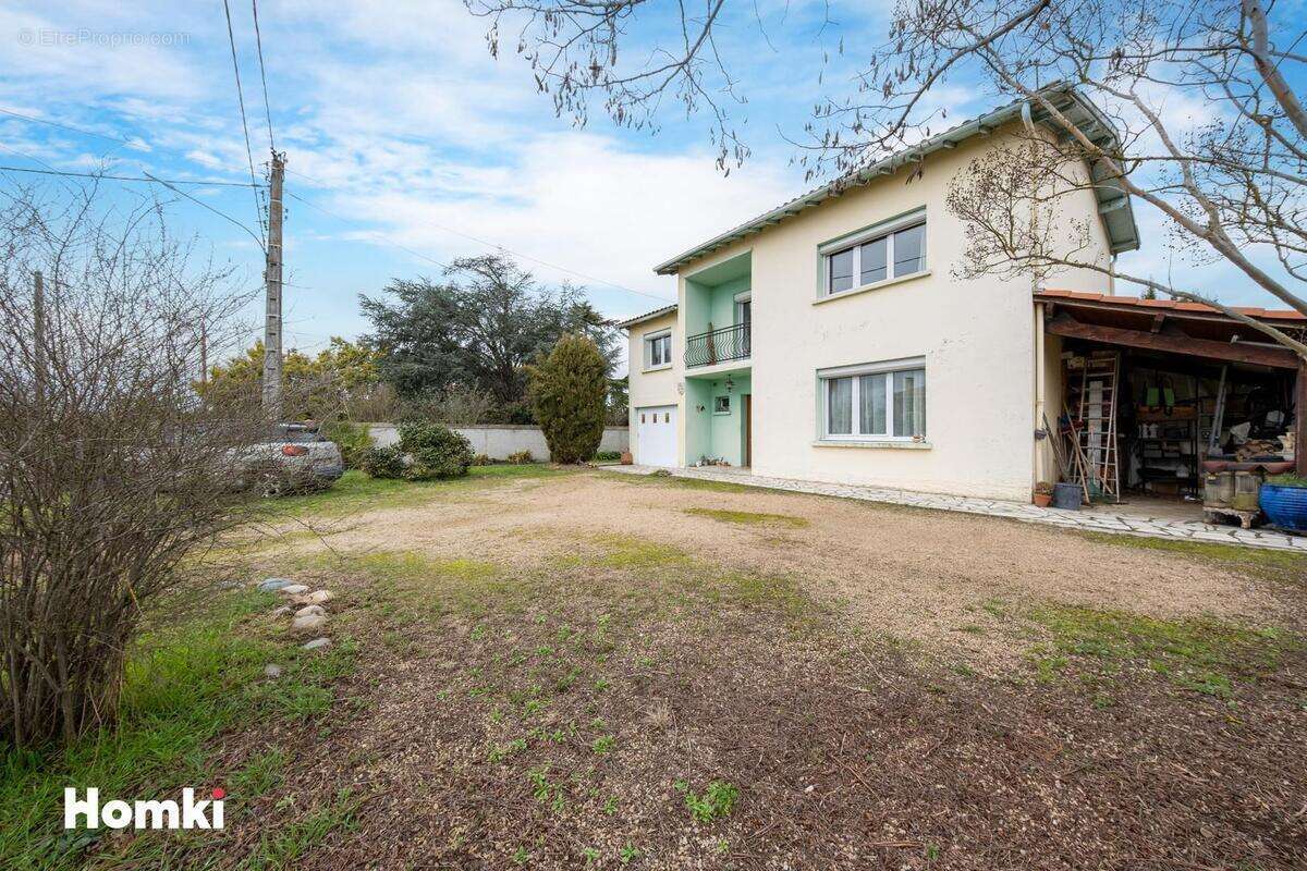 Terrain à LABARTHE-SUR-LEZE