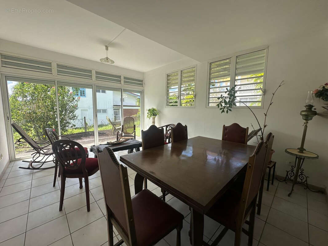 Maison à SCHOELCHER