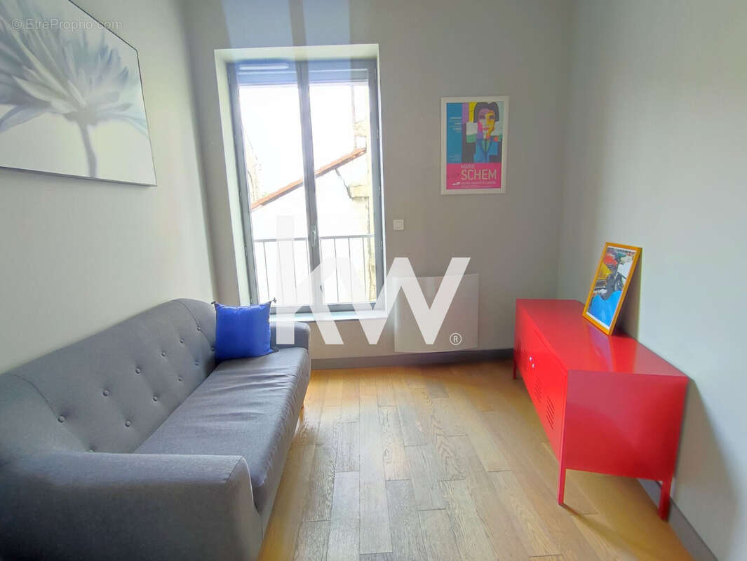 Appartement 154 m² à Saint-Etienne  - photo 9