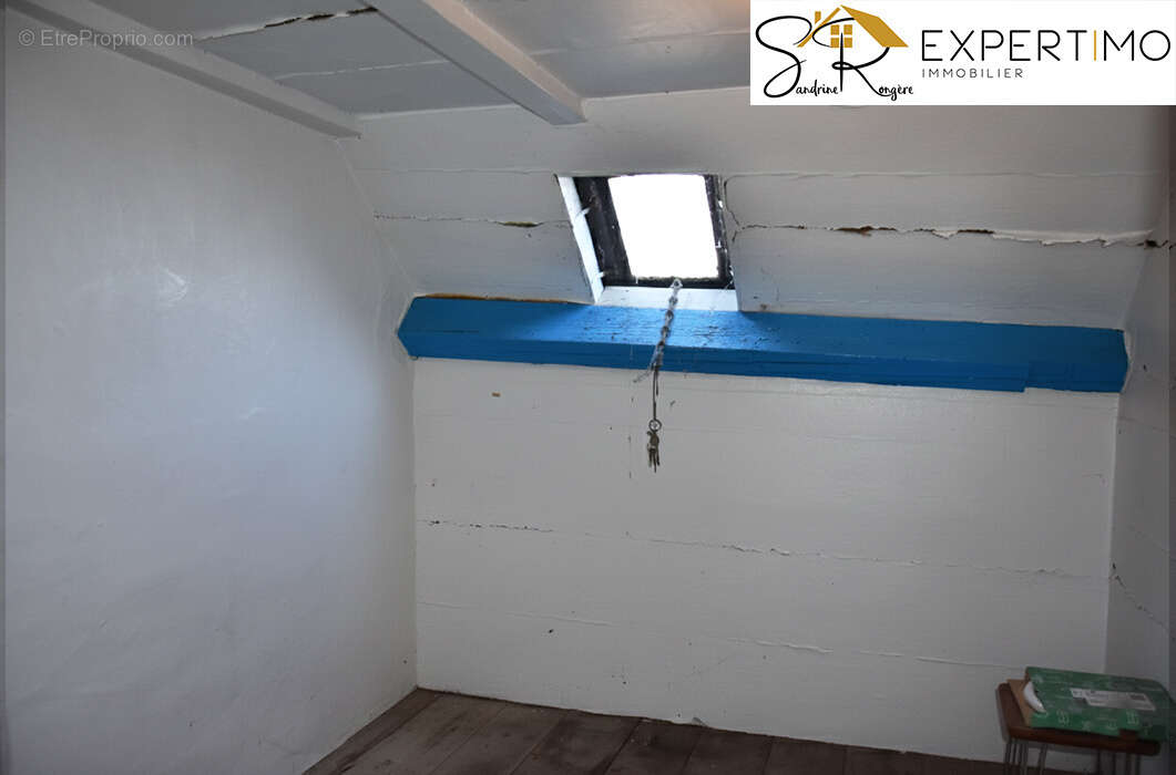 Maison à SAINT-GERVAIS-D'AUVERGNE