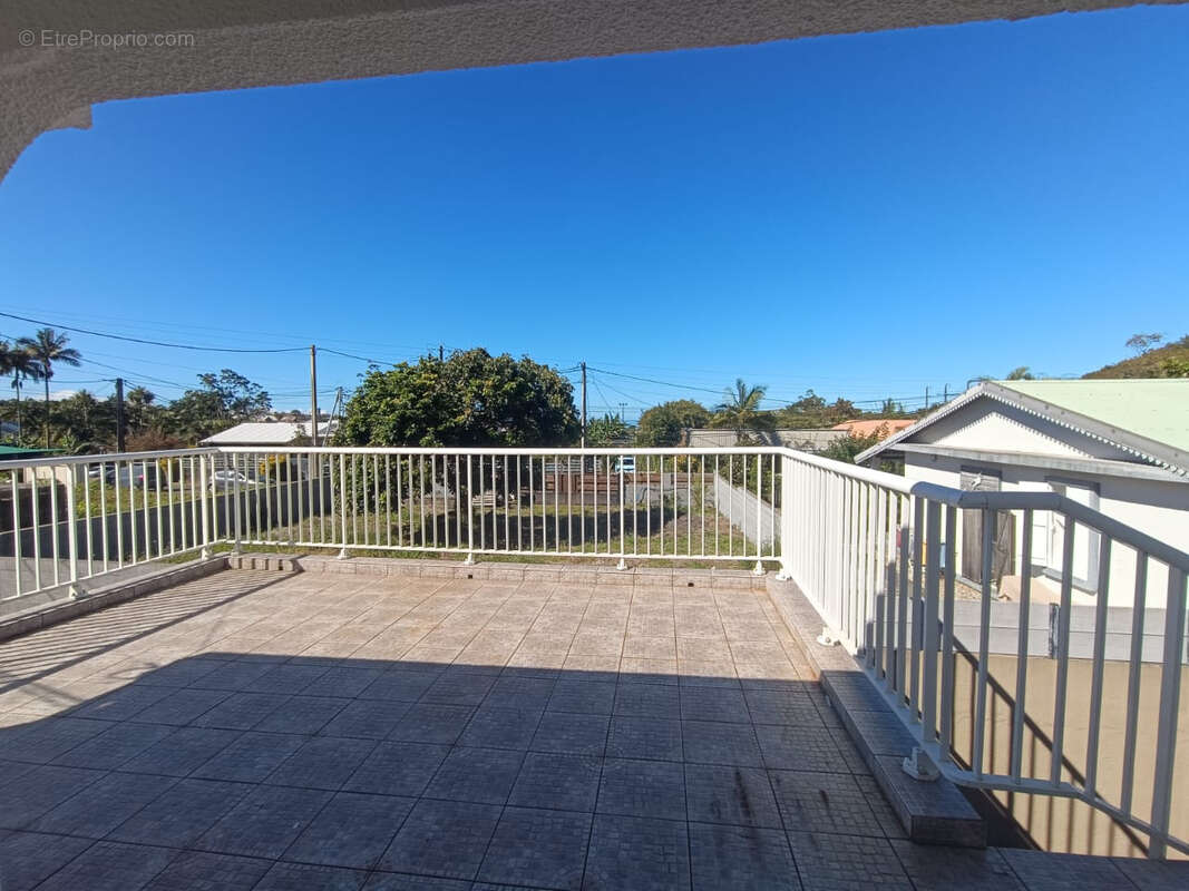 Maison à SAINT-JOSEPH